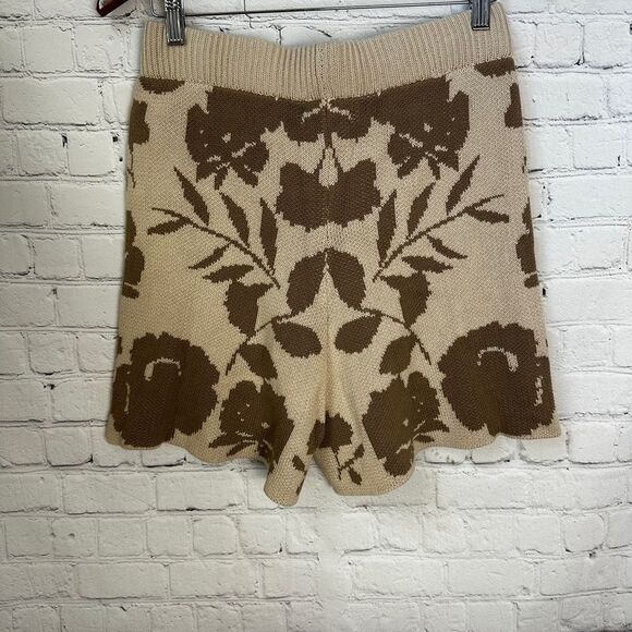 Anniewear Cream and Brown Floral Knit Medium NWT - Picture 5 of 5